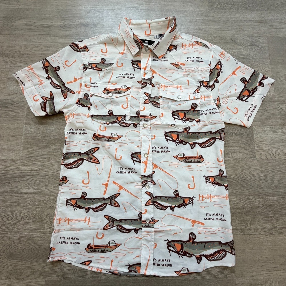Raised by Coyotes Catfish Season Pearl Snap Shirt Short Sleeve Men's S Western